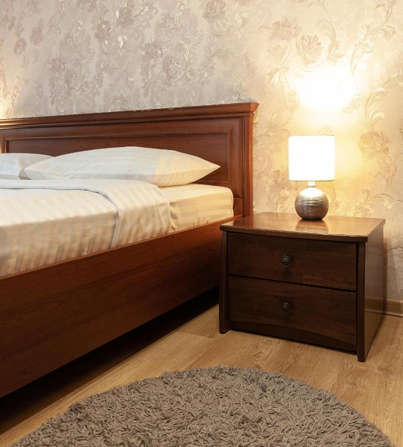 Romari Лесі Українки Apartment Лвив Екстериор снимка
