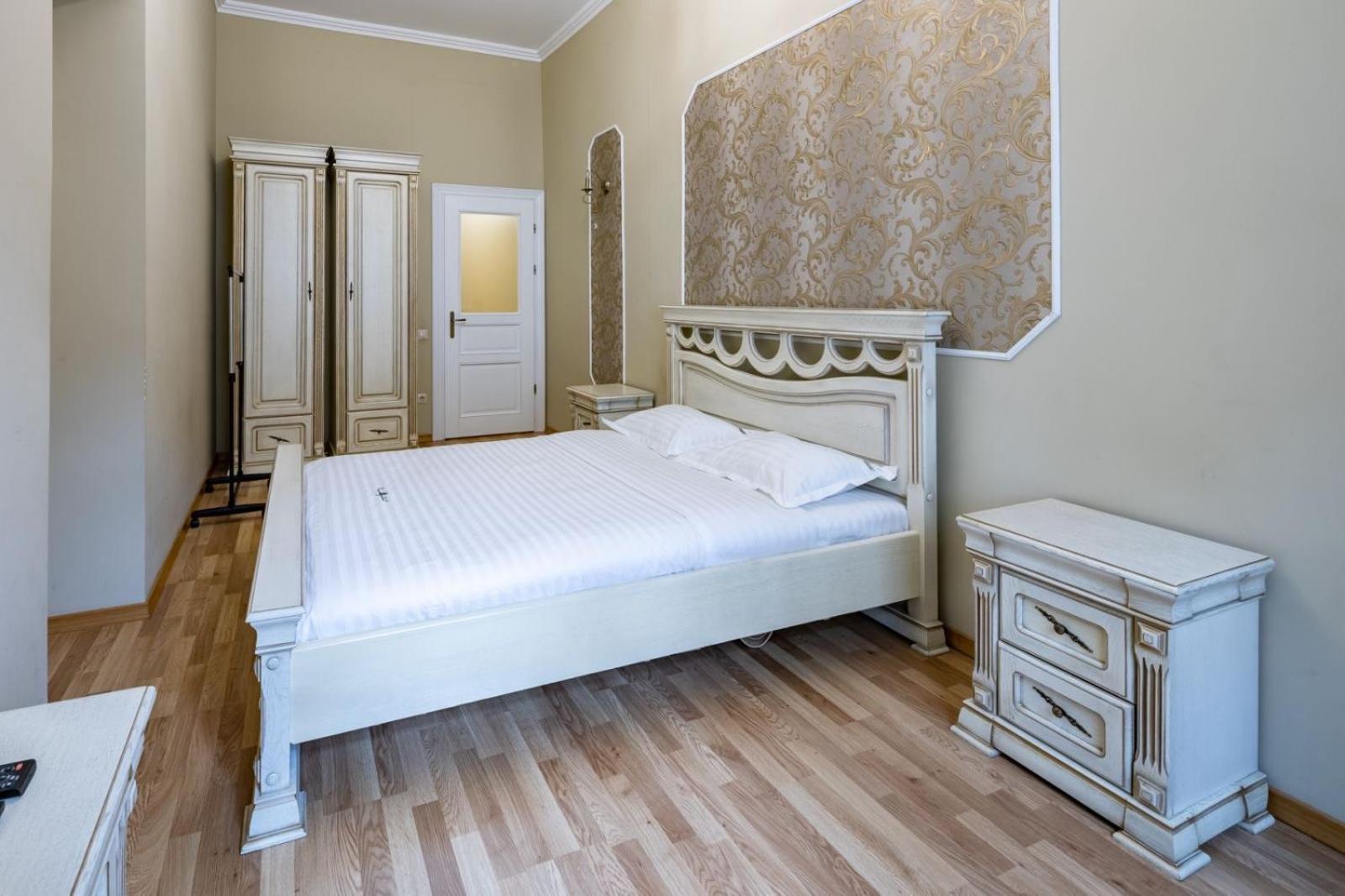 Romari Лесі Українки Apartment Лвив Екстериор снимка